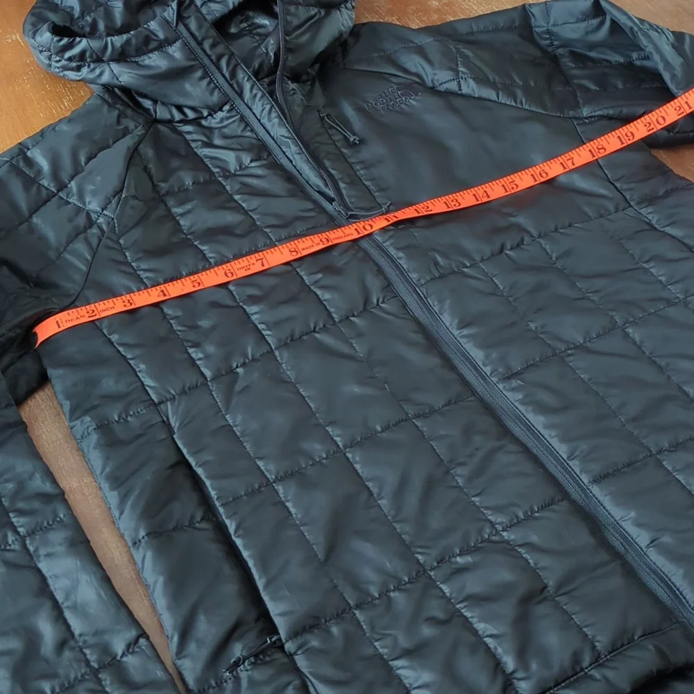 The North Face Women's Circaloft Hoodie - Picture 5 of 9